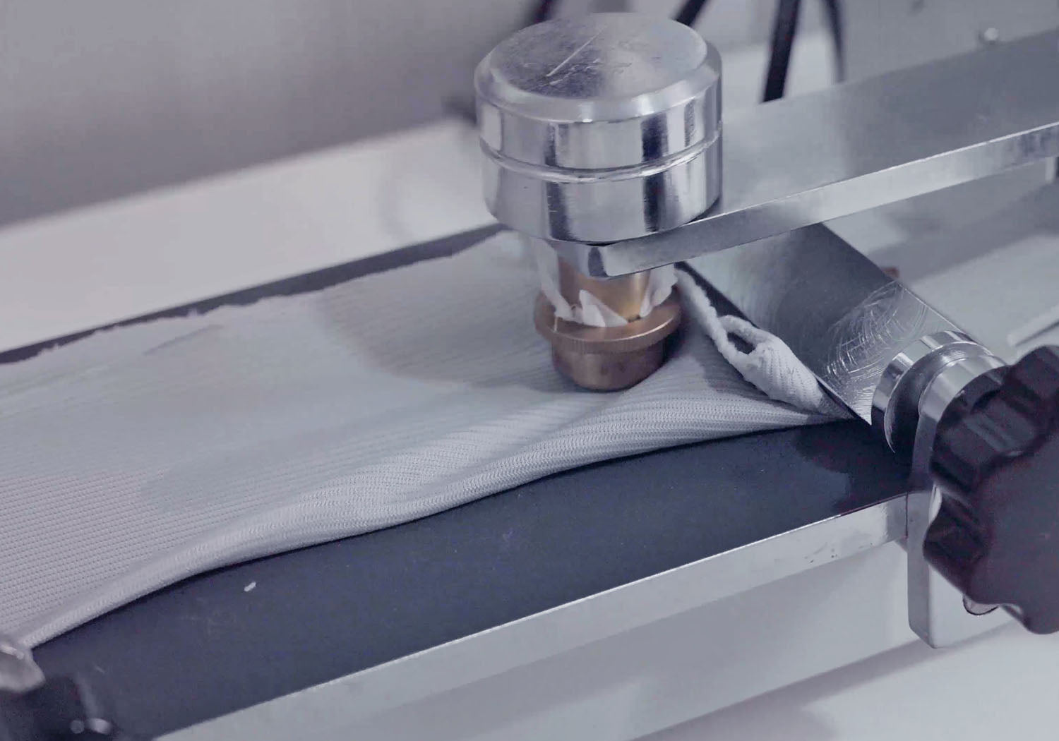 Professional insole material testing for reliability and performance control.